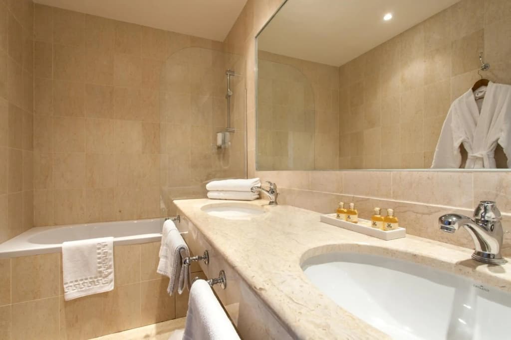 Grand Hotel Moderne - Photo 4