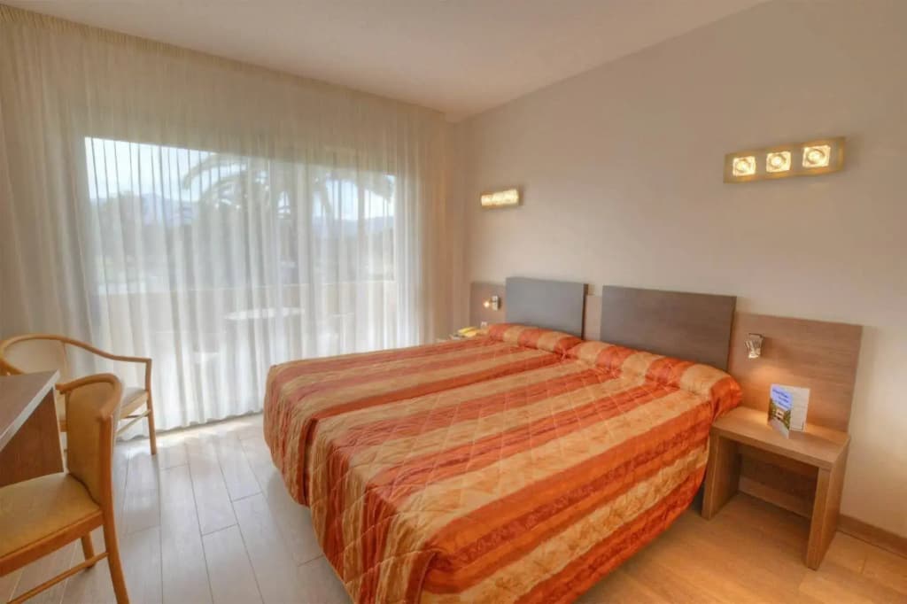 Hotel Poretta - Miniature 2