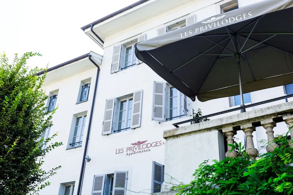 Privilodges Le Royal Annecy - Photo 1
