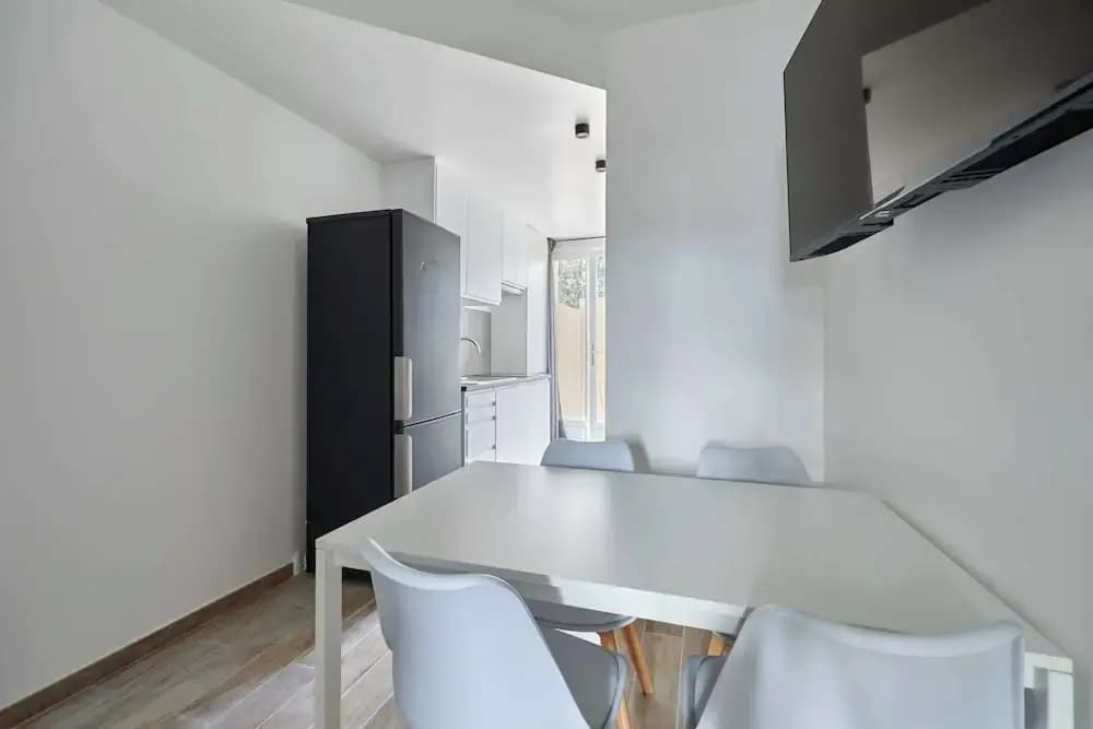 Beautiful Equipped Apartment in Downtown Deauville 4p/1br With Patio - Photo 2