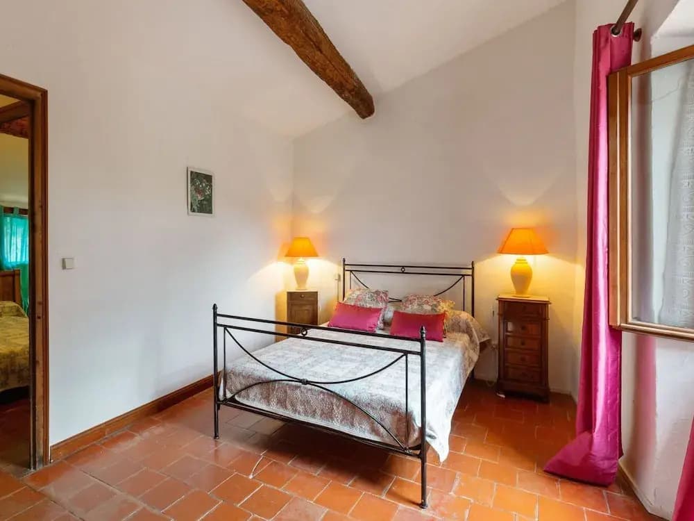Holiday Home in Tautavel Near Gorges de Gouleyrous - Miniature 3