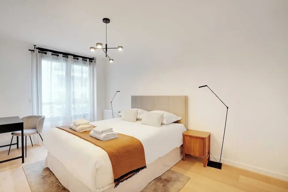 Sleek Apartment in Levallois-perret - Miniature 7