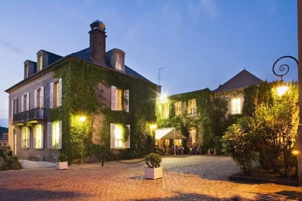 Hôtel La Petite Verrerie - Photo 1