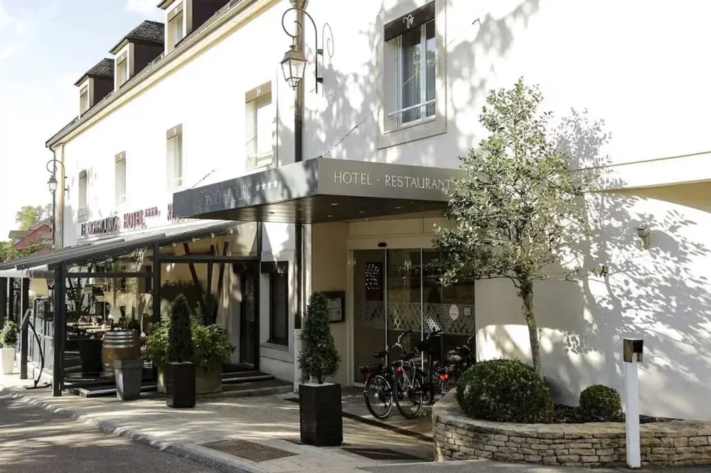 Le Richebourg Hotel Restaurant & Spa - Photo 1