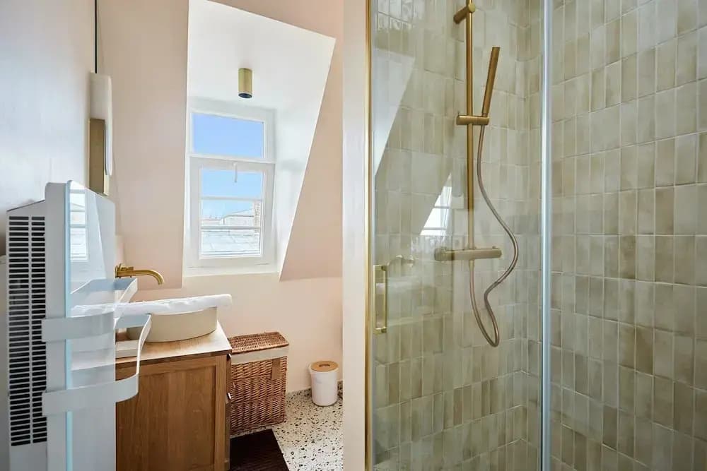 Superb Apartment Sacre Coeur With Air-conditionner - Miniature 7
