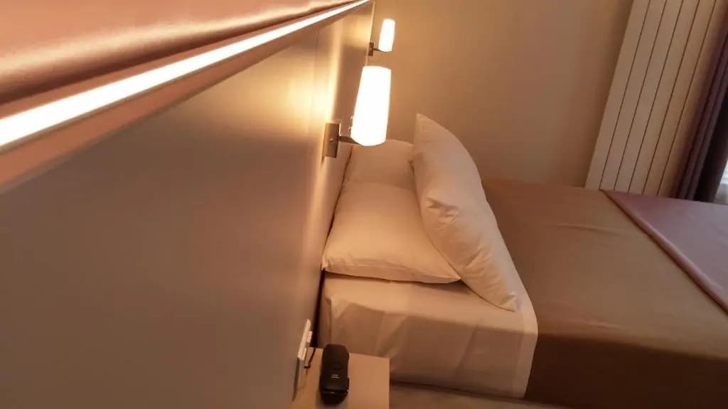 Modern Hotel - Photo 5