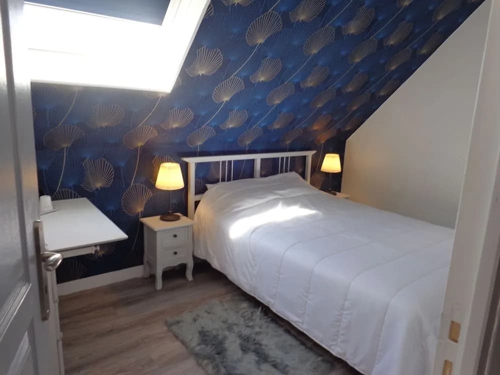 La CHAMBRE - Miniature 5