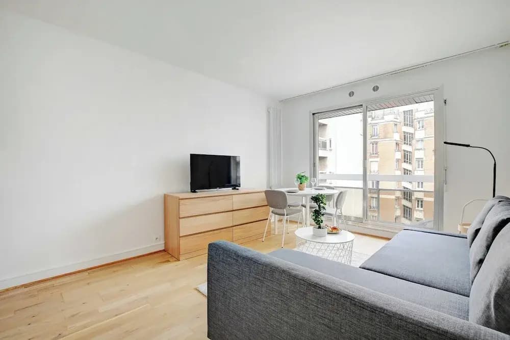Charming Studio - 2P - Balcony - Saint Honore - Photo 2