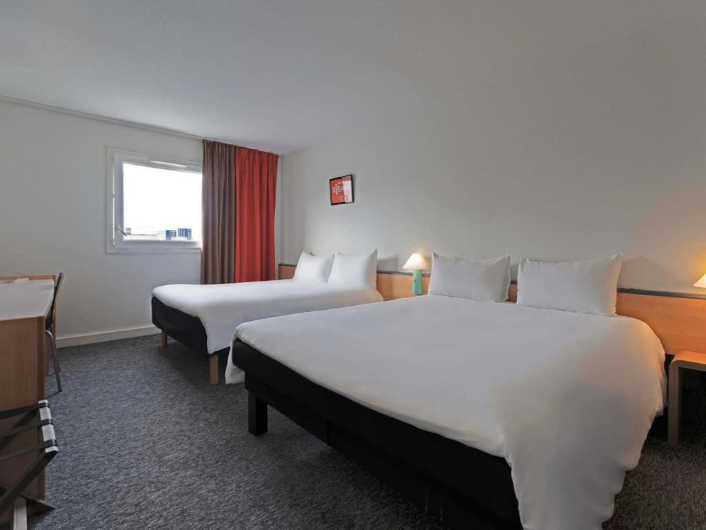 ibis Paris Pantin Eglise - Miniature 7