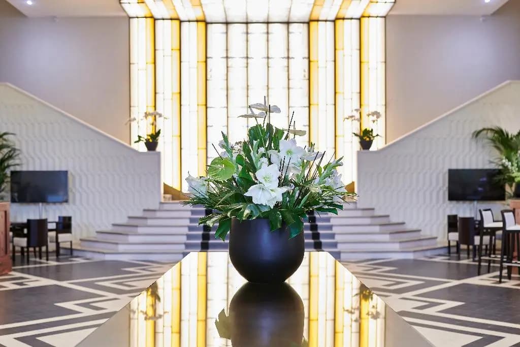 Hotel & Spa Vacances Bleues Le Splendid - Photo 2