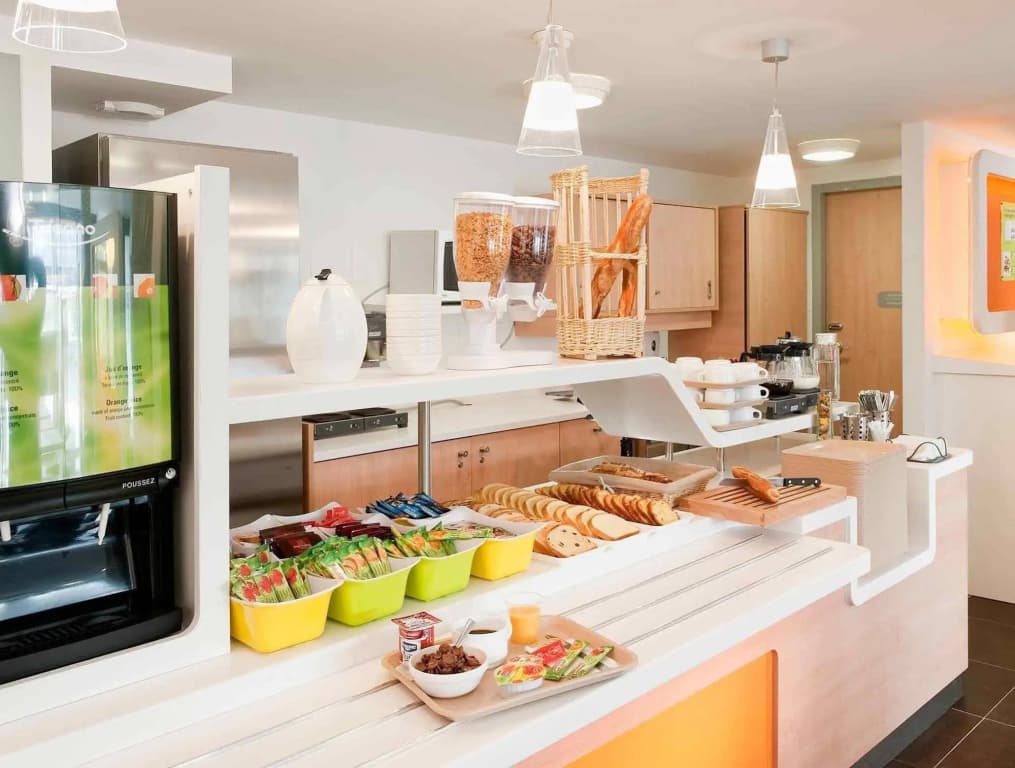 ibis budget Istres Trigance - Miniature 8