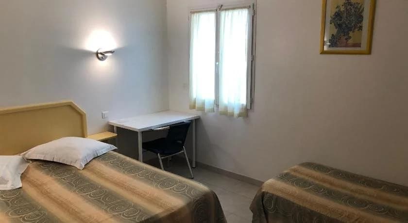 Motel Myriam - Miniature 3