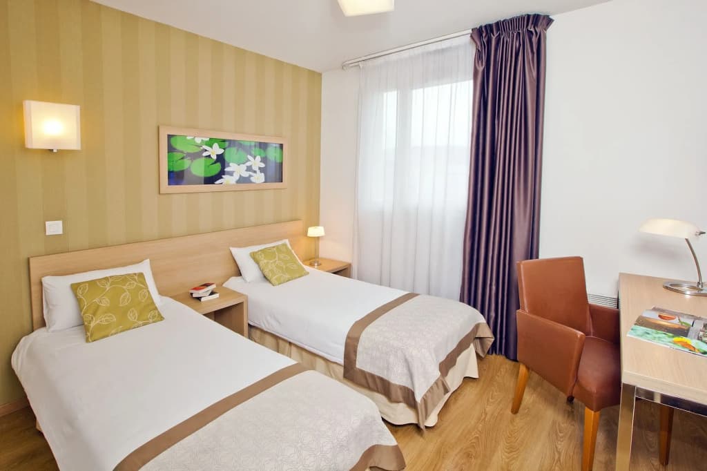 Residhome Clermont Ferrand Gergovia - Photo 4