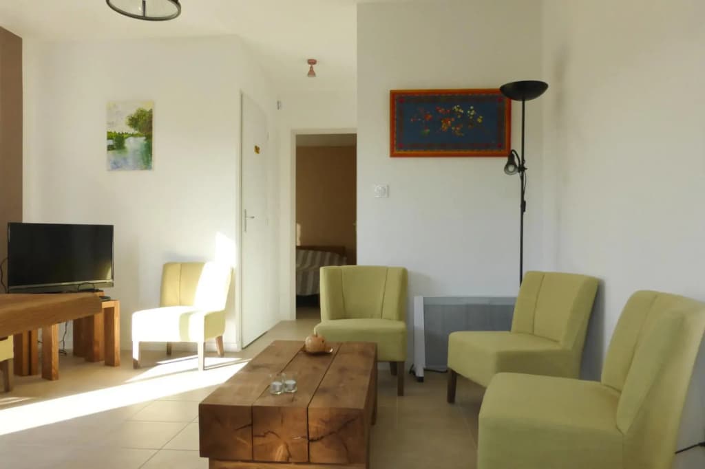 Nice Holiday Home With Private Terrace, Arpaillargues-et-aureillac - Photo 2