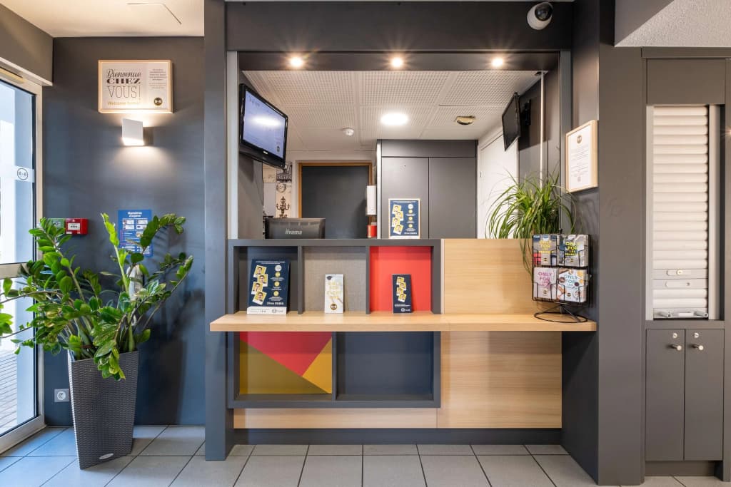 B&B HOTEL Lille Seclin Unexpo - Photo 1