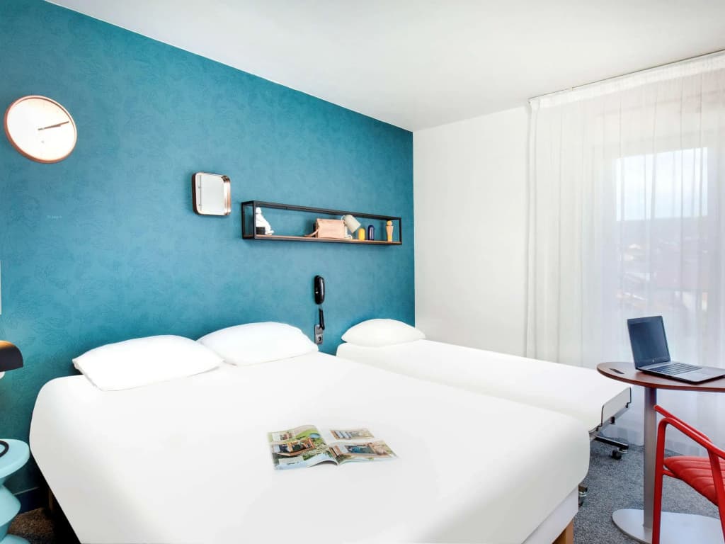 Hôtel ibis Styles Clermont-Ferrand Gare - Photo 2