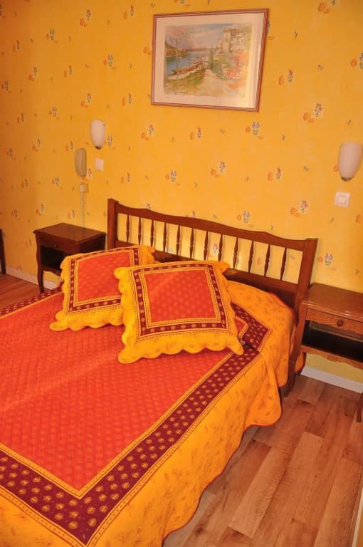 Hôtel Select - Photo 3