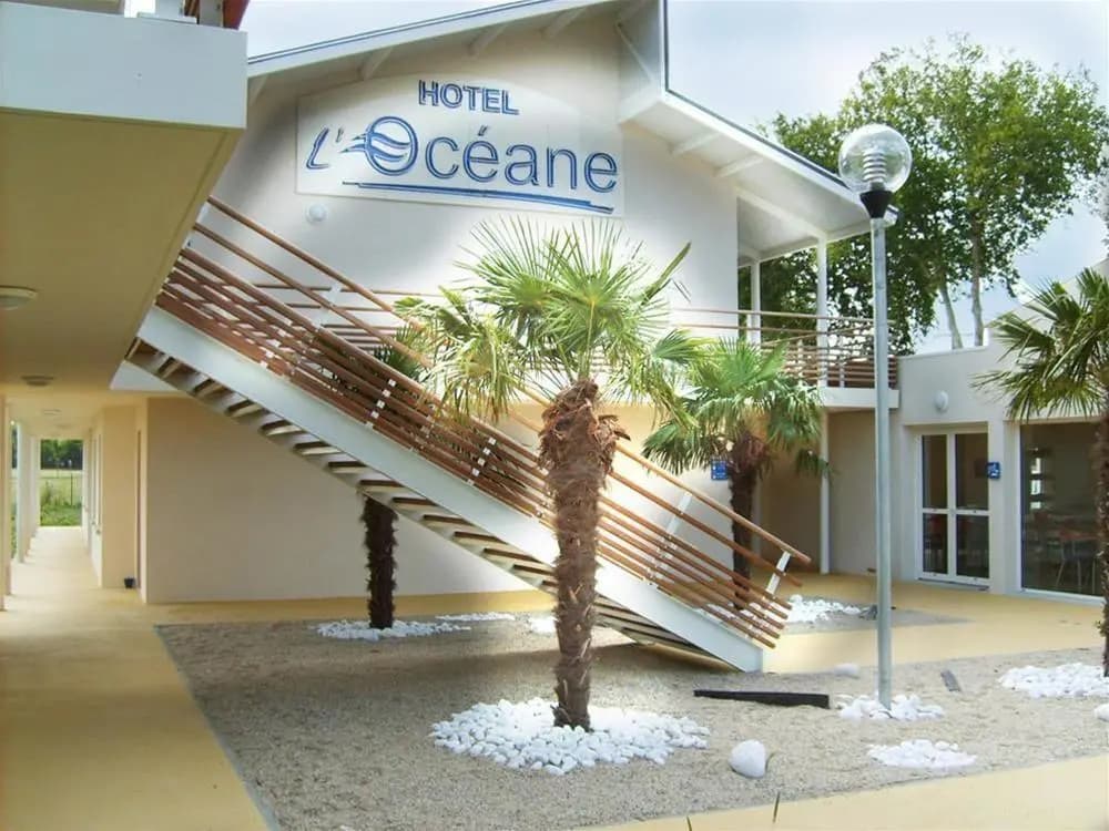 Hotel L'Océane Angers Parc Expo - Photo 1