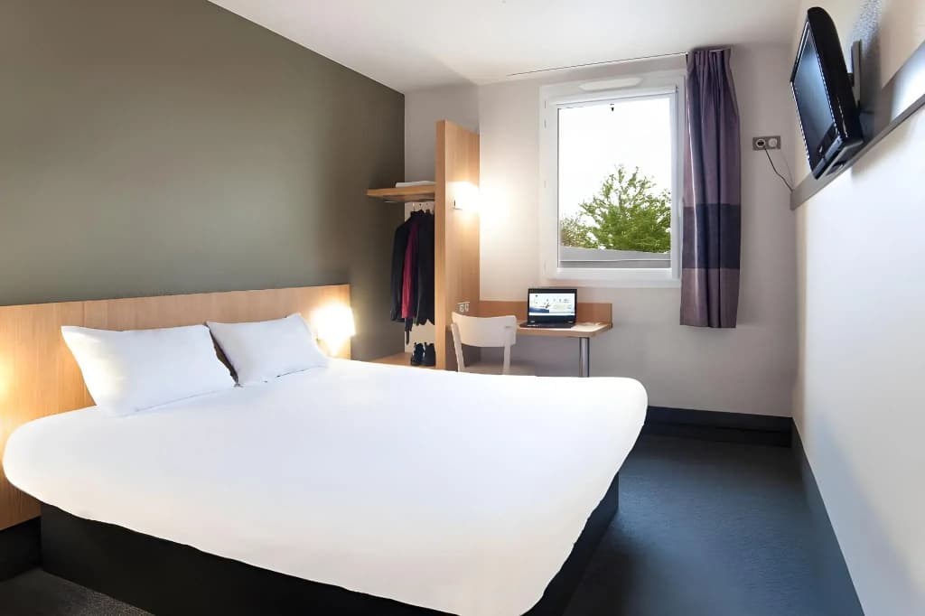 B&B HOTEL Marne-la-Vallée Bussy-Saint-Georges - Photo 4
