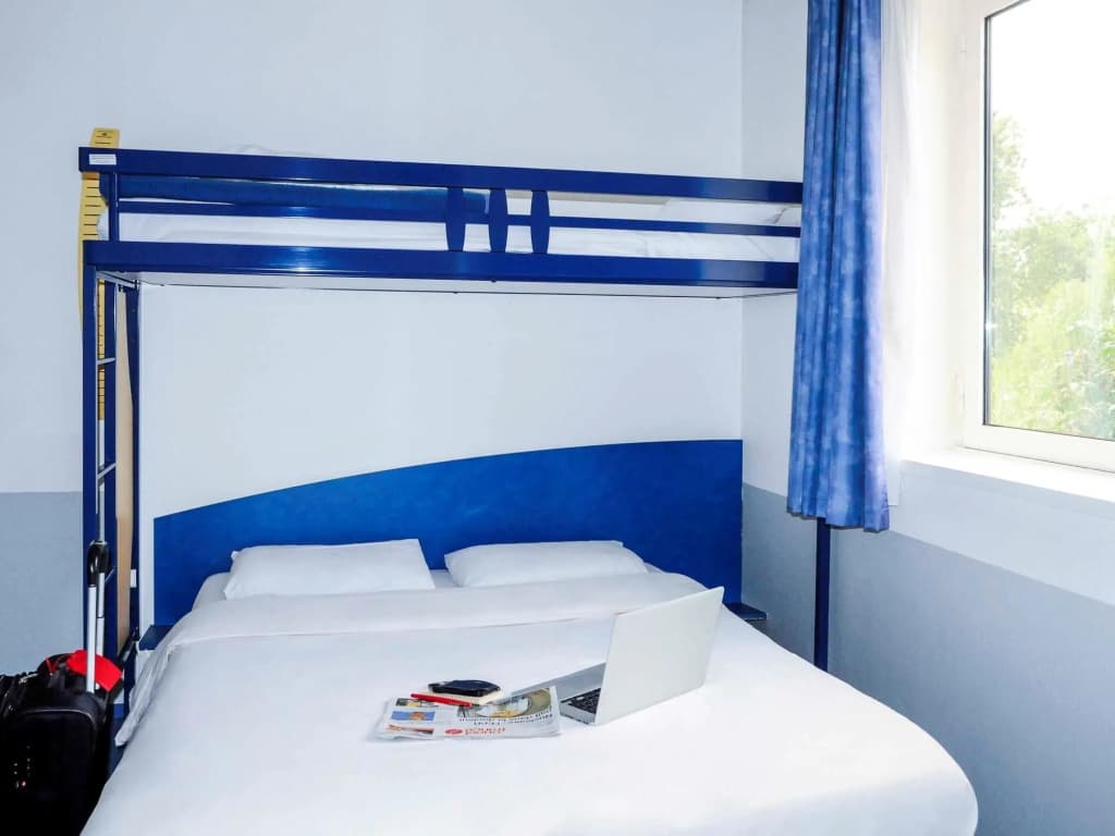 ibis budget Rennes Cesson - Photo 4