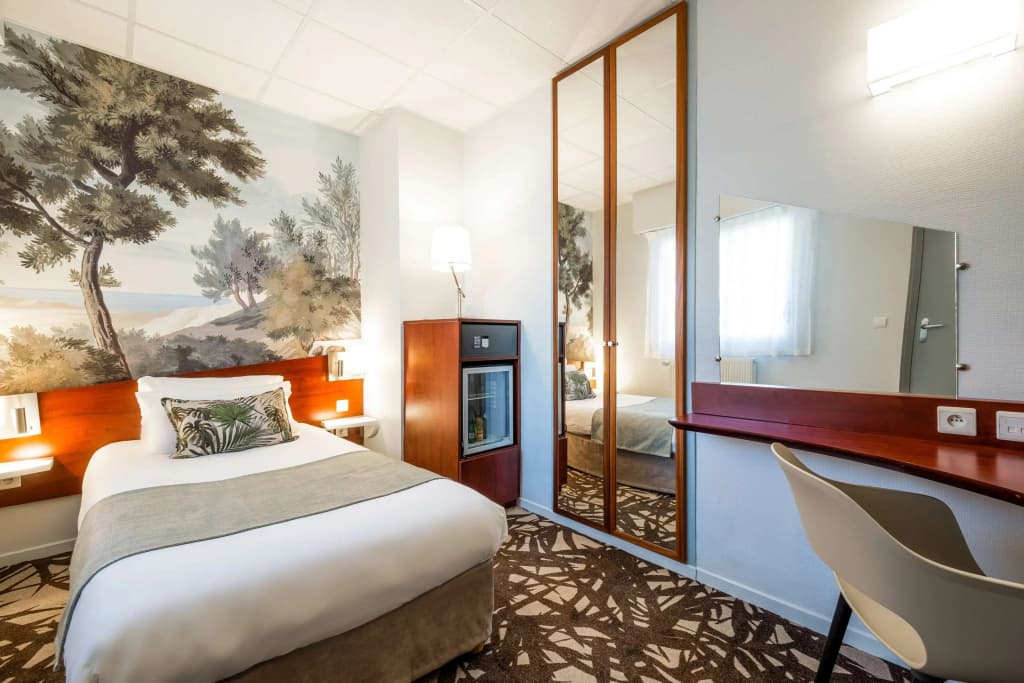 Quality Hotel Pau Centre Bosquet - Photo 3