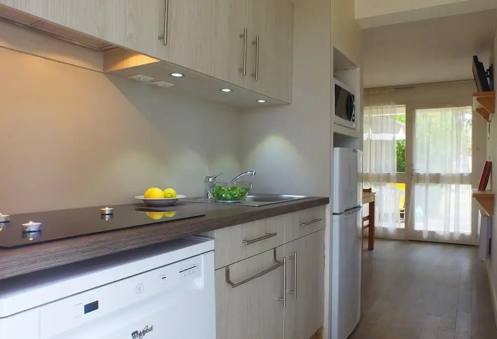 Holiday Home in Ars-en-re for Family - Miniature 7