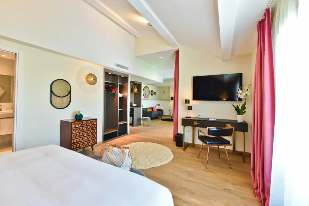 Hotel La Villa Port d Antibes & Spa - Photo 4