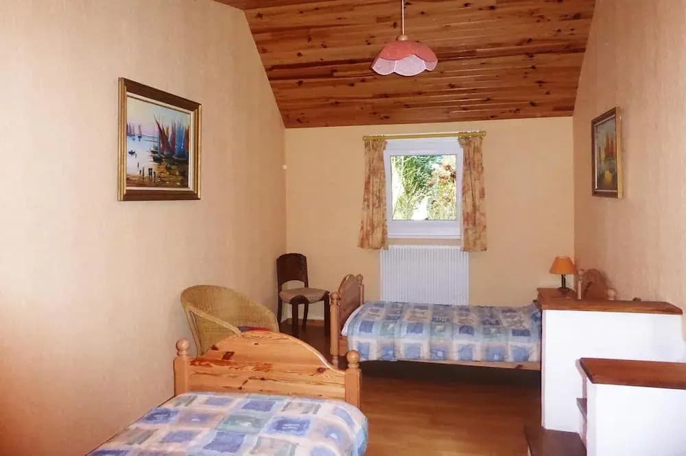 House in Hillion Near GR 34 Coastal Path - Miniature 3