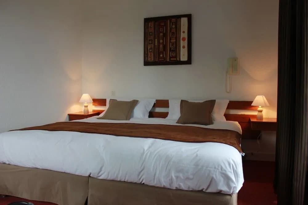 Hôtel les Charmilles - Photo 3