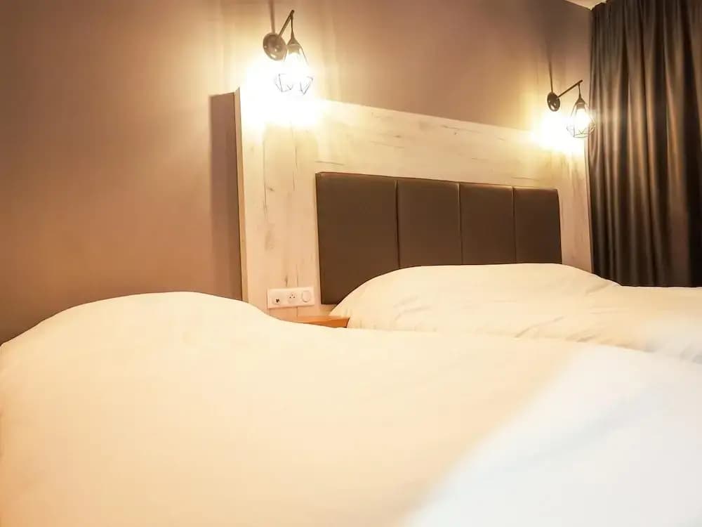 Logis Clermotel - Miniature 6