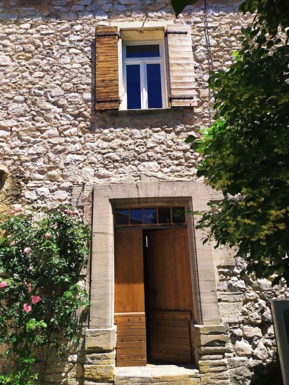 Face au Lavoir - Photo 1