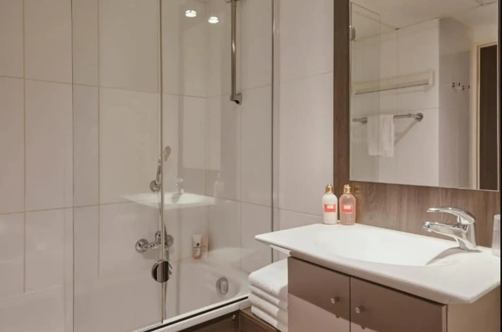 Aparthotel Adagio Access Marseille Saint-Charles - Miniature 8