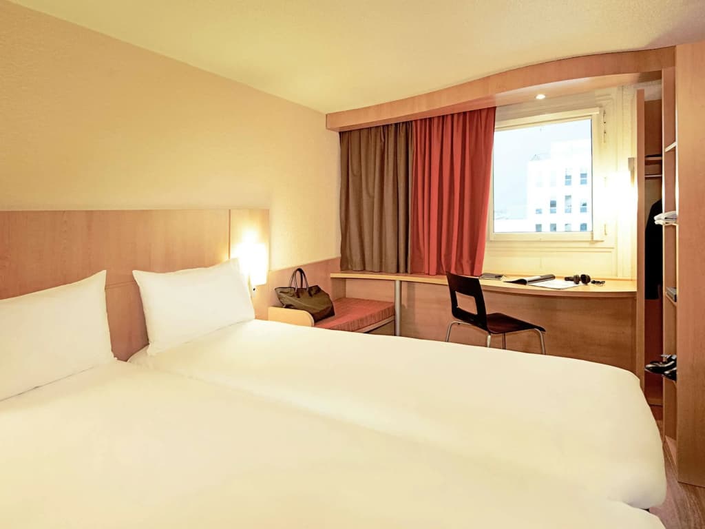 ibis Salon de Provence Sud - Photo 3