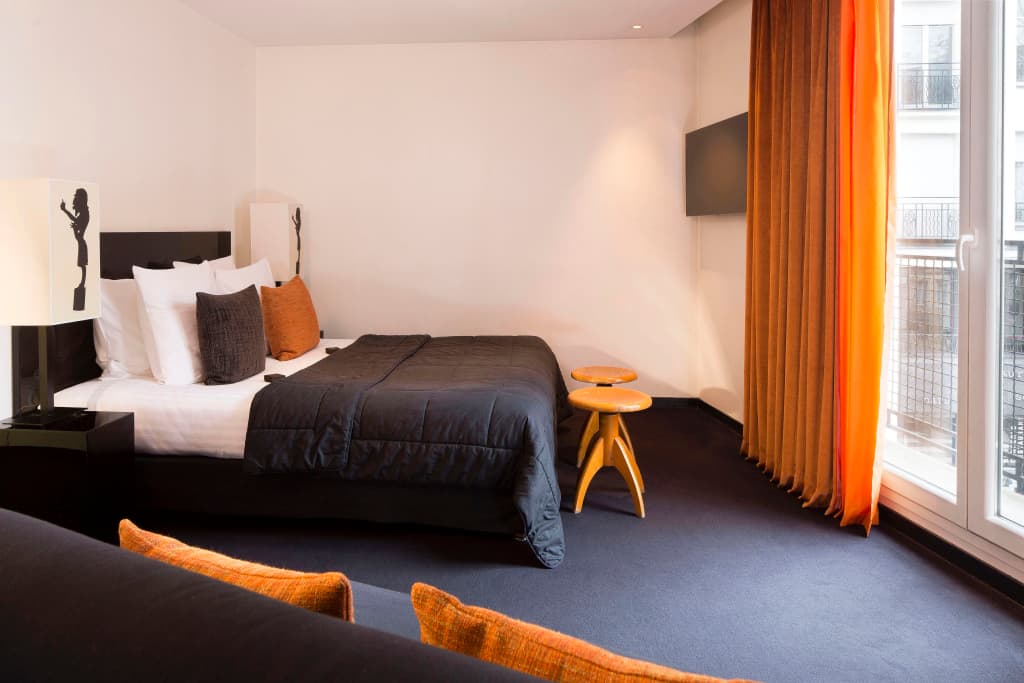 Hôtel Le Chat Noir - Photo 3