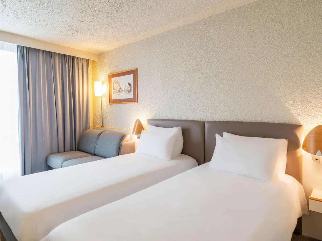 Novotel Valenciennes - Photo 2