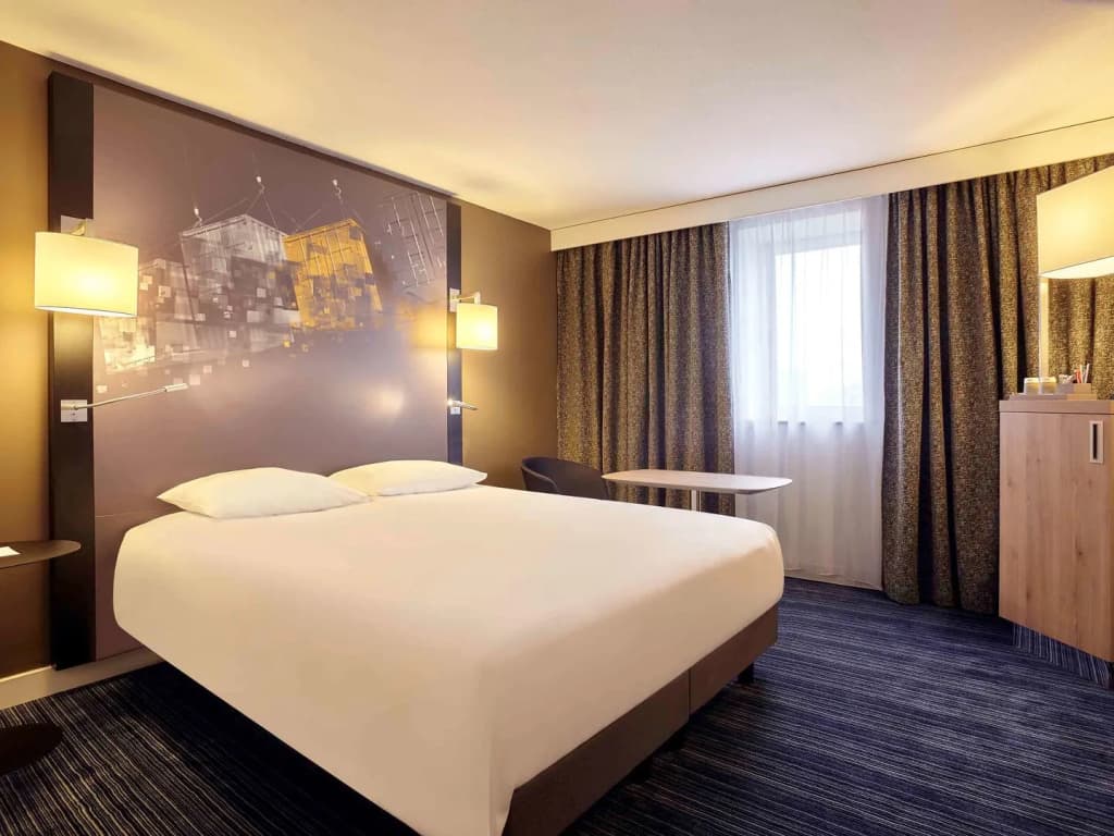 Mercure Le Havre Centre Bassin du Commerce - Photo 3