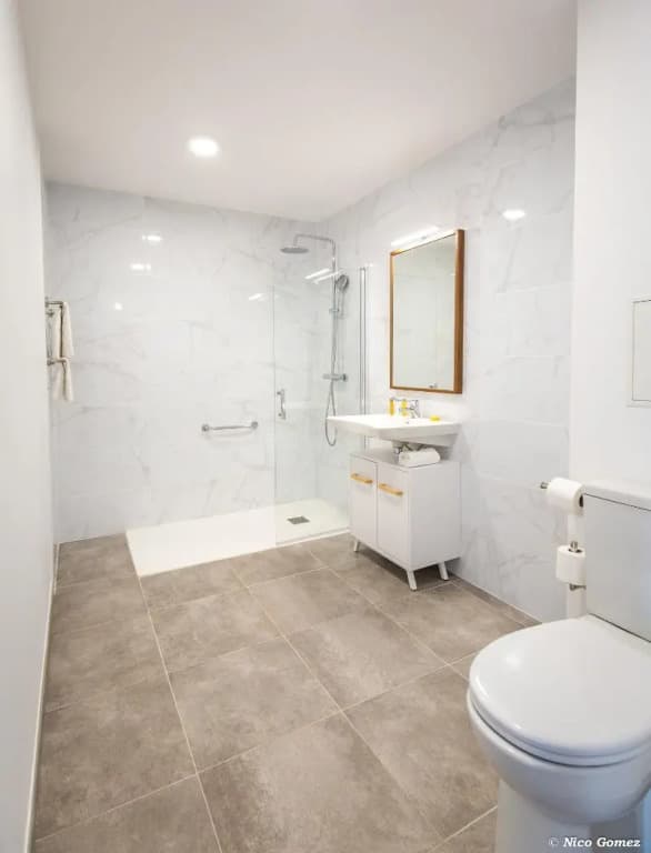SOWELL HOTELS La Plage - Miniature 8