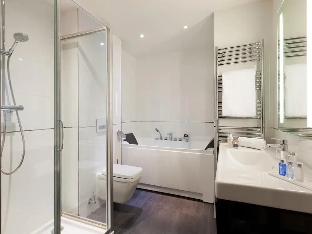 Honeymoon Suite in Cannes - Photo 3