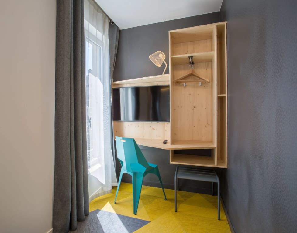 Urban Bivouac Hotel - Photo 2