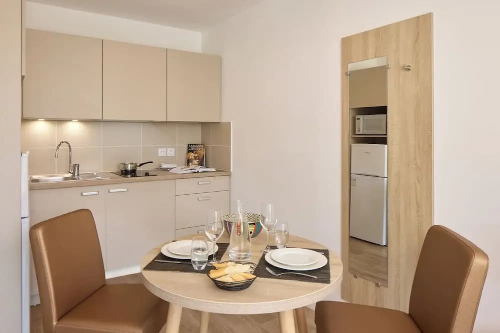 Quality Aparthotel Mont-de-Marsan - Miniature 8