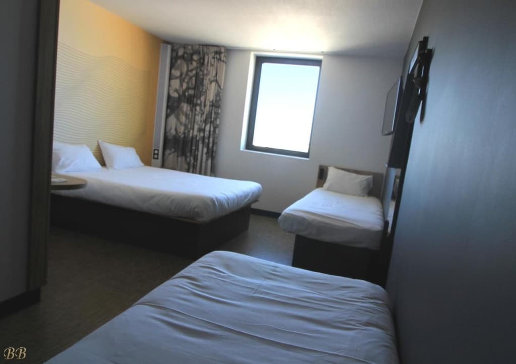 B&B HOTEL BORDEAUX Centre Gare St-Jean - Photo 4