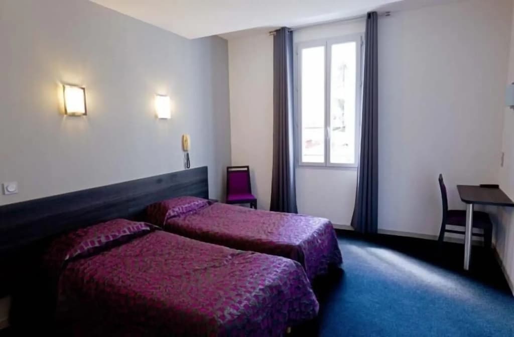 Hotel St-Etienne - Photo 4
