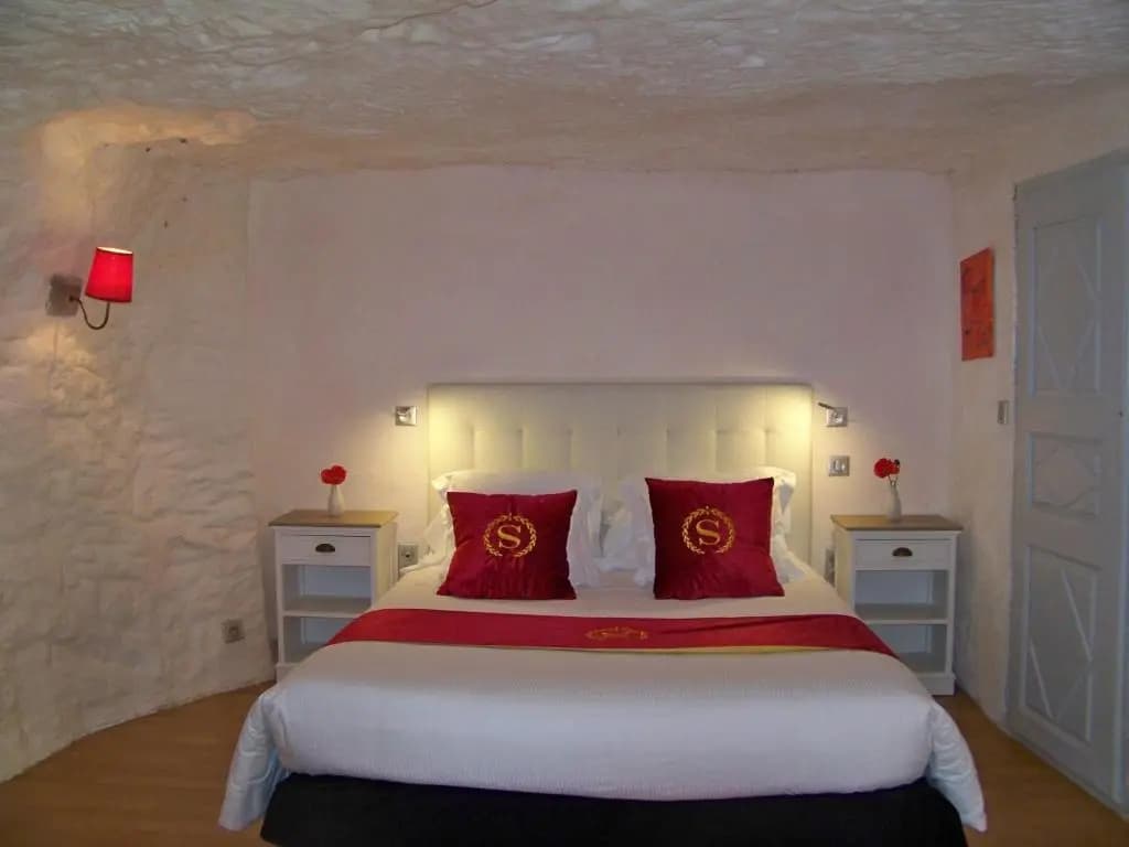 Logis Hotels Troglododo - Photo 3