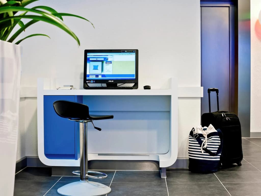 ibis budget Paris Porte de Vincennes - Photo 4