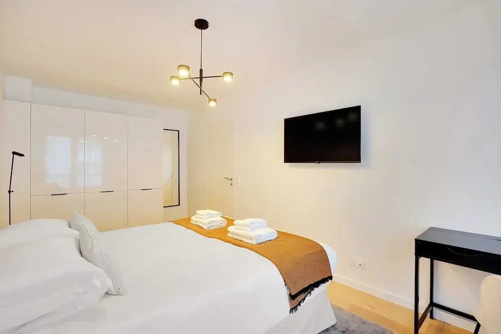Sleek Apartment in Levallois-perret - Photo 4