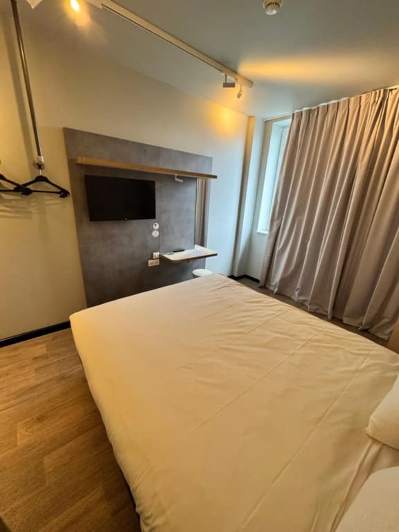 Ibis Budget Nancy Laxou - Photo 3