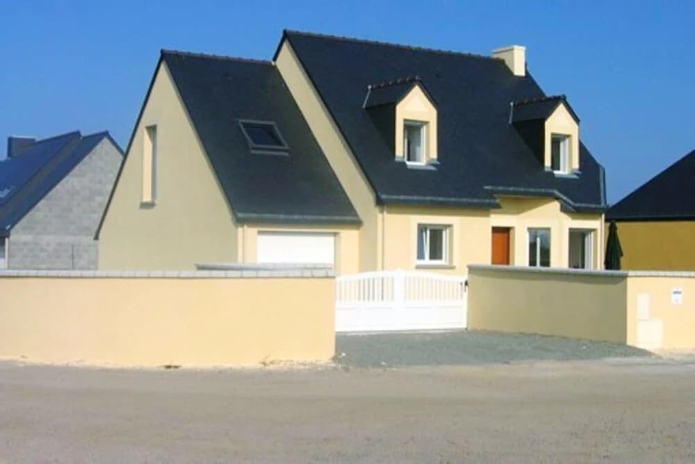 House With 5 Bedrooms In Saint Cast Le Guildo With Enclosed Garden 800 M From The Beach - Photo 1