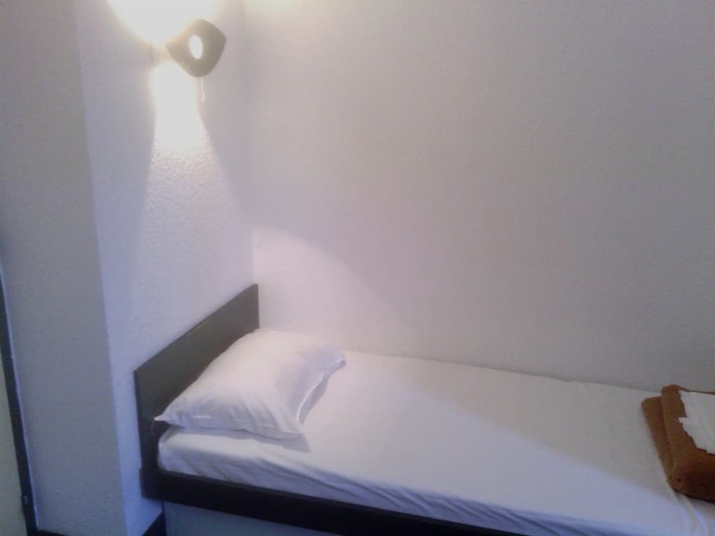 ibis budget Le Mans Universite - Photo 3