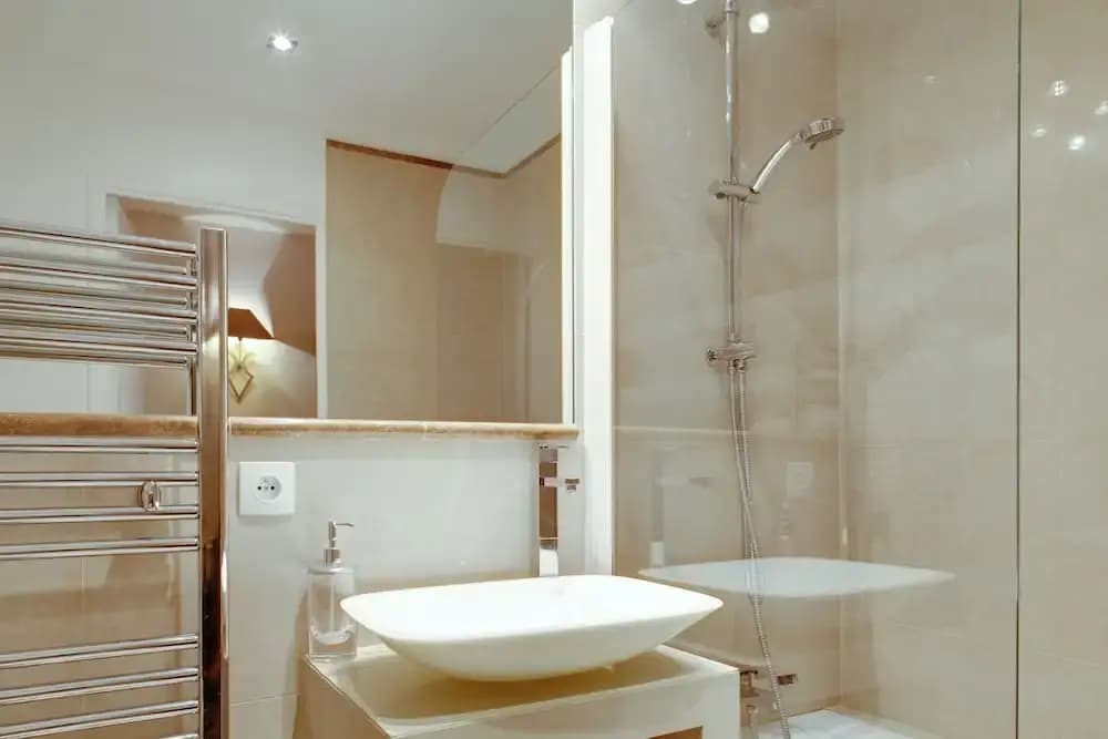 St Germain Grenelle Residence - Miniature 6