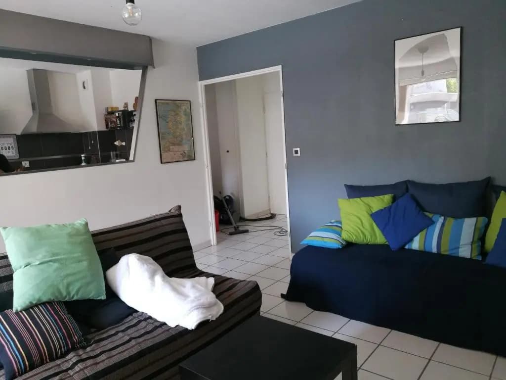 Nicolas I, 53m2, une chambre, parking privé - Miniature 6